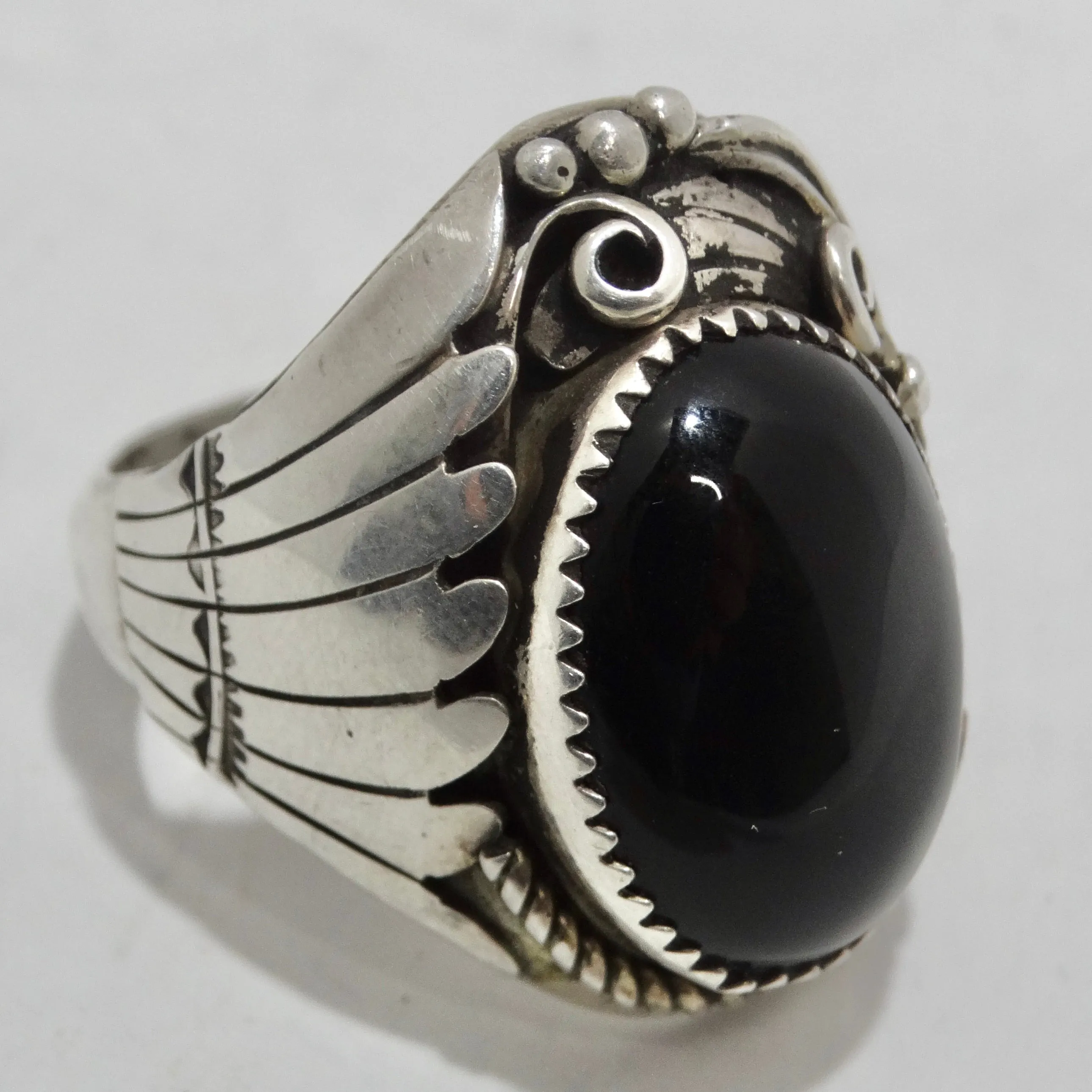 1970s Native American Silver Onyx Ring
