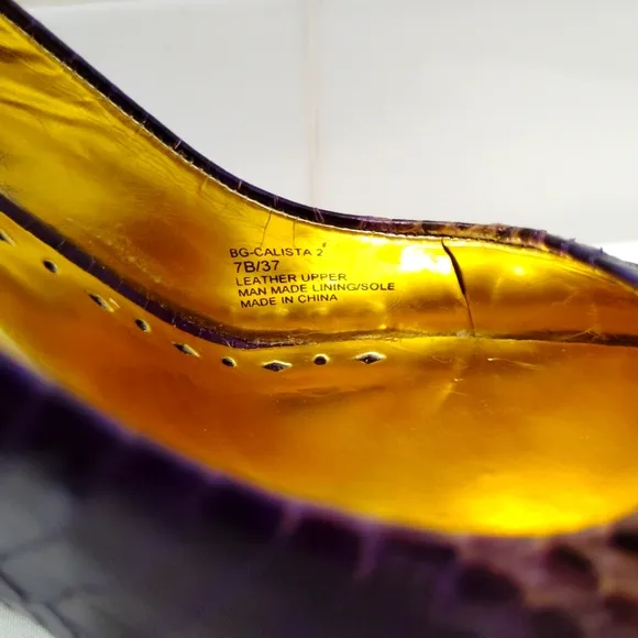 BCBG Calista Leather Snakeskin Heels Purple Gold Sz 7B 3&quot; Block Heel US 7 EU 37