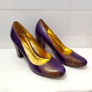 BCBG Calista Leather Snakeskin Heels Purple Gold Sz 7B 3&quot; Block Heel US 7 EU 37