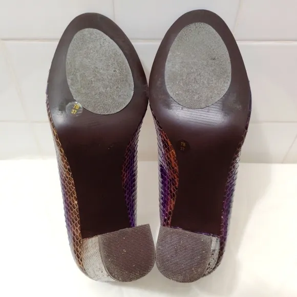 BCBG Calista Leather Snakeskin Heels Purple Gold Sz 7B 3&quot; Block Heel US 7 EU 37