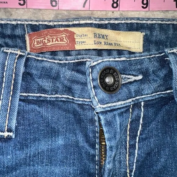 Big Star Remy Low Rise Women's Jeans Size 27 Long Dark Blue Bootcut Vintage