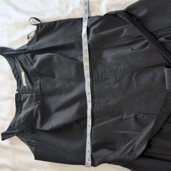 Calvin Klein Fit &amp; Flare Dress A Line Pleated Skirt Zip Black Women Size 14.
