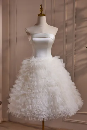 Chic Strapless Ruffle Satin Bodice Corset Back Tulle Homecoming Dress