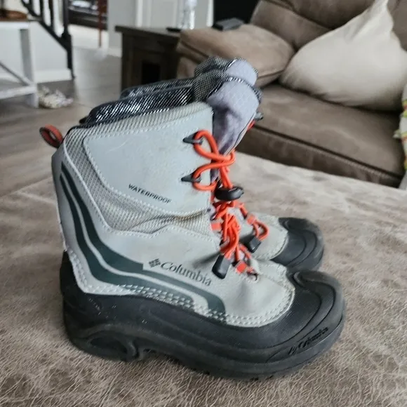 Columbia Kids Youth Bugaboot Plus Iv Omni-Heat Snow Boot