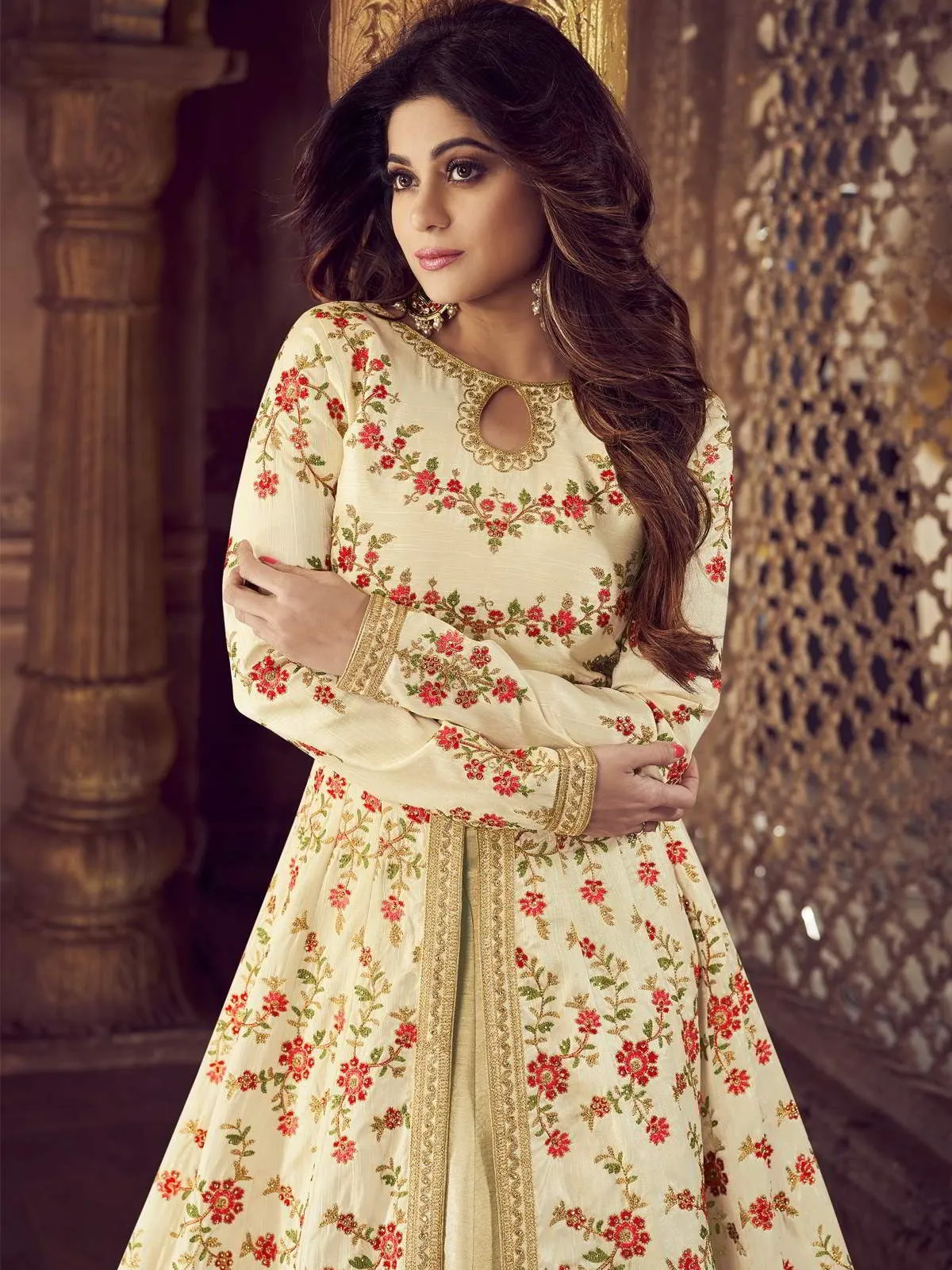 Cream And Pink Traditional Anarkali Lehenga Suit