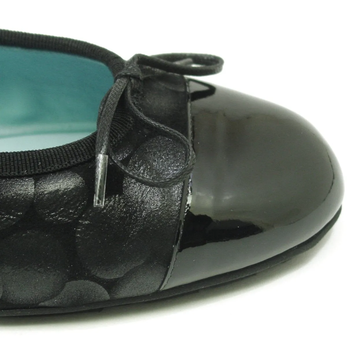 Grayson Black Dots