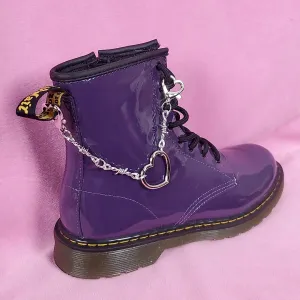 Heart barbed wire boot chain - ready to ship