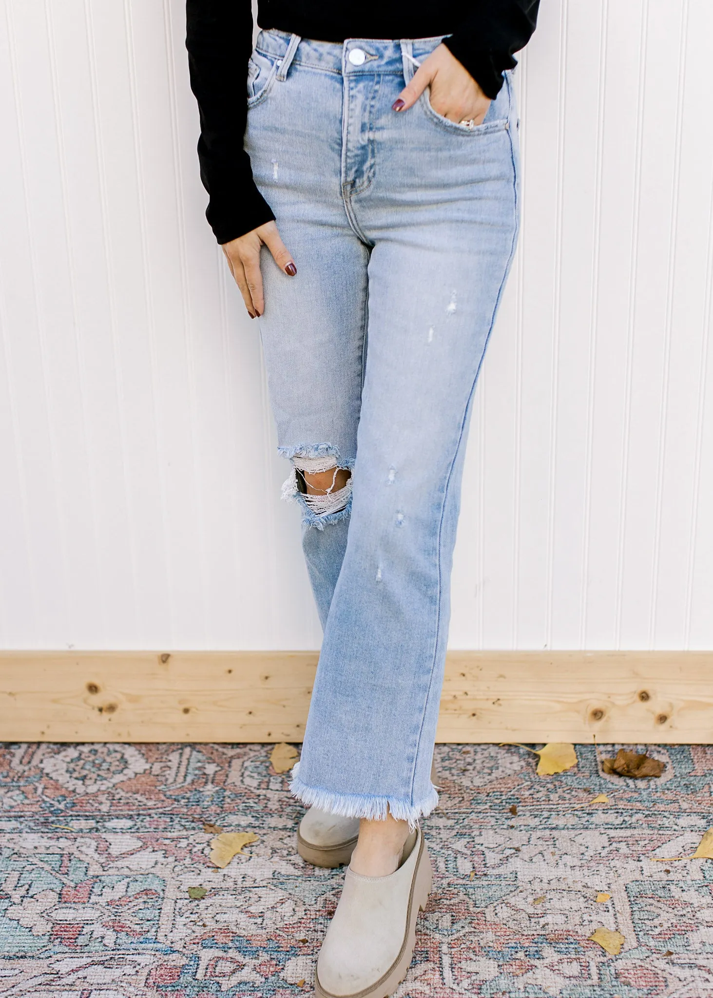 Hi Rise Crop Boot Cut Fray Jean