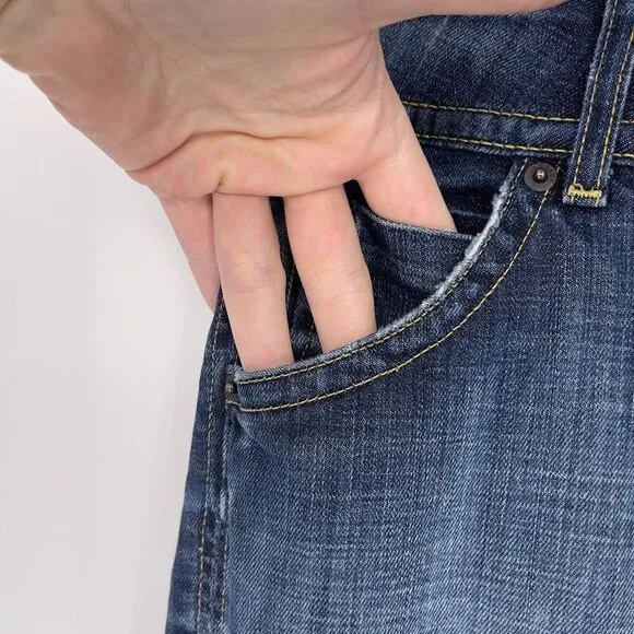Hudson Beth Mid-rise Baby Boot Jeans Elm Frayed Hem Medium Wash 27 Flap Pocket
