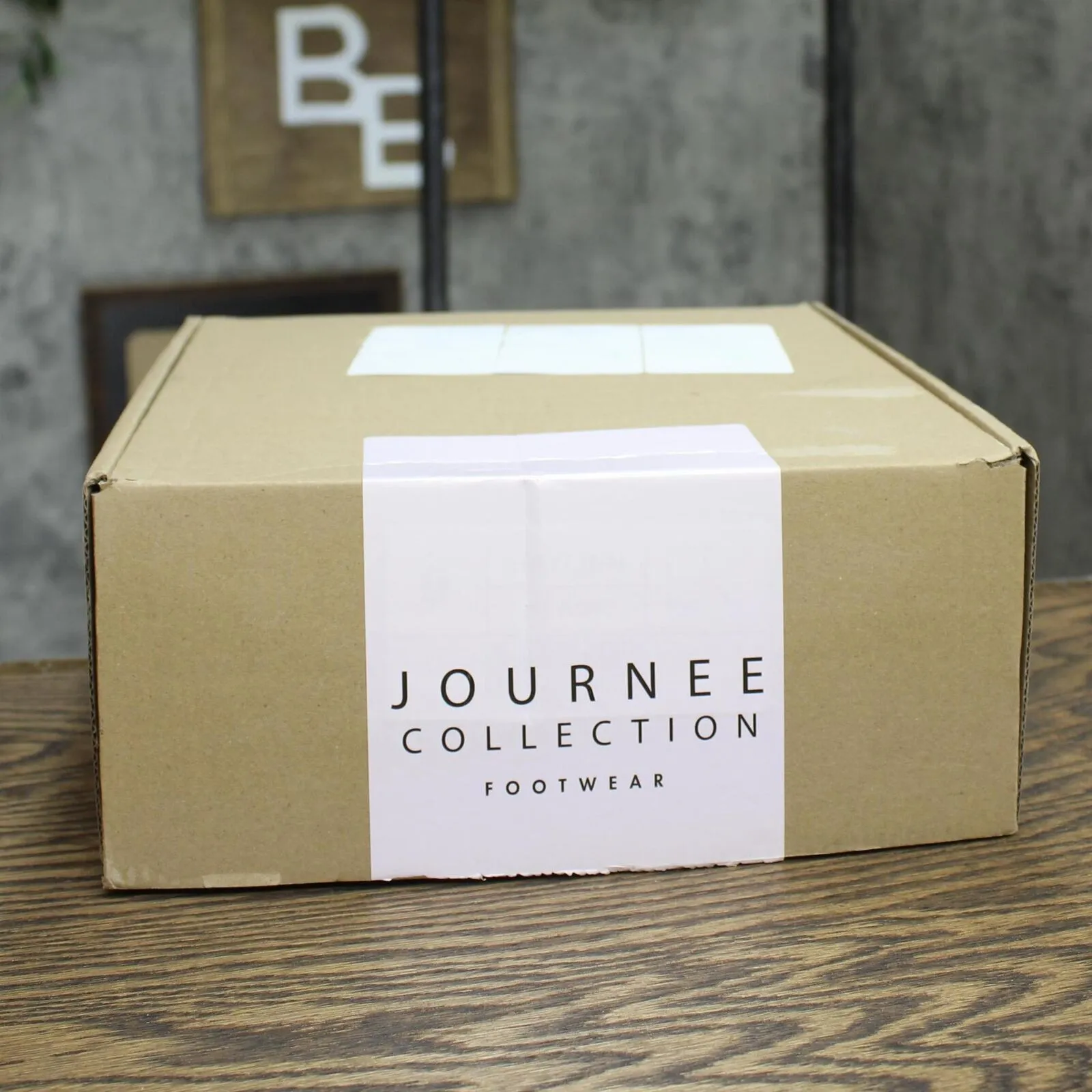 Journee Collection Womens Haylinn Bootie with Square Toe and Block Heel Black 9M