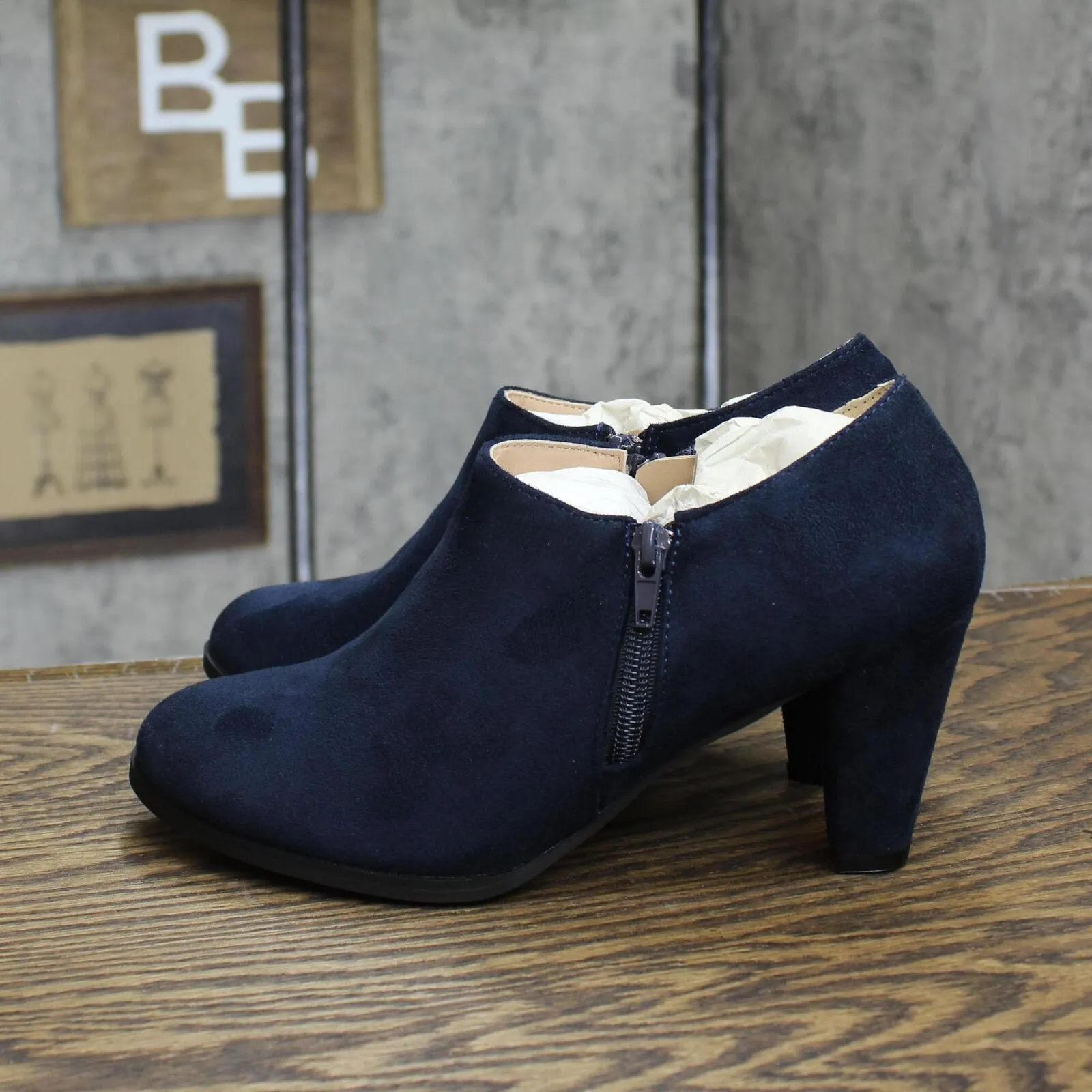 Journee Collection Women's SANZI Fashion Boot SANZI Navy Blue 8M