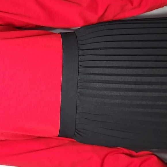 Leslie Fay long Sleeve Pleated Midi Dress Red And Black Size 12 NWT