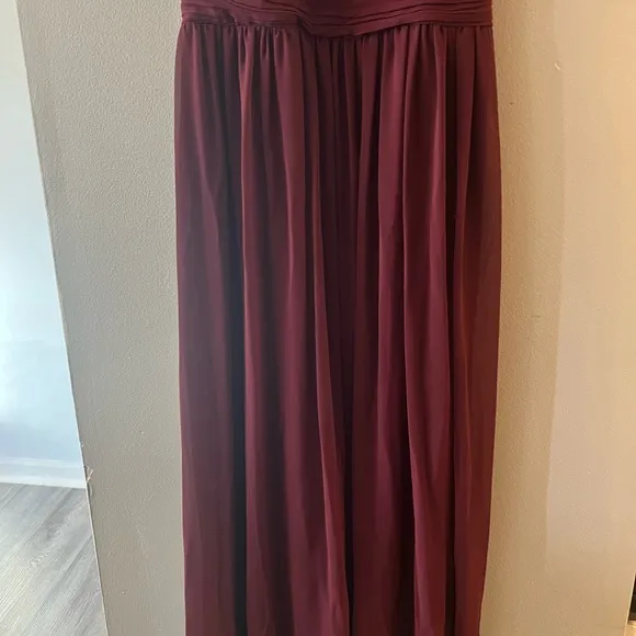 Levkoff bridesmaid dressHalterChiffon A-line Gown wine Burgundy 12Fb