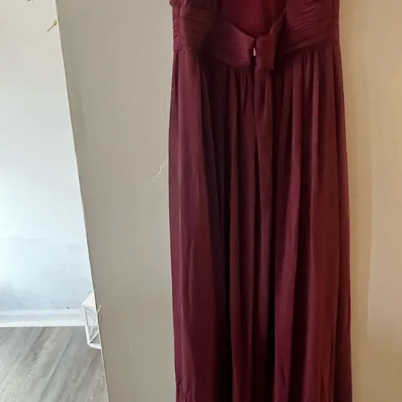 Levkoff bridesmaid dressHalterChiffon A-line Gown wine Burgundy 12Fb