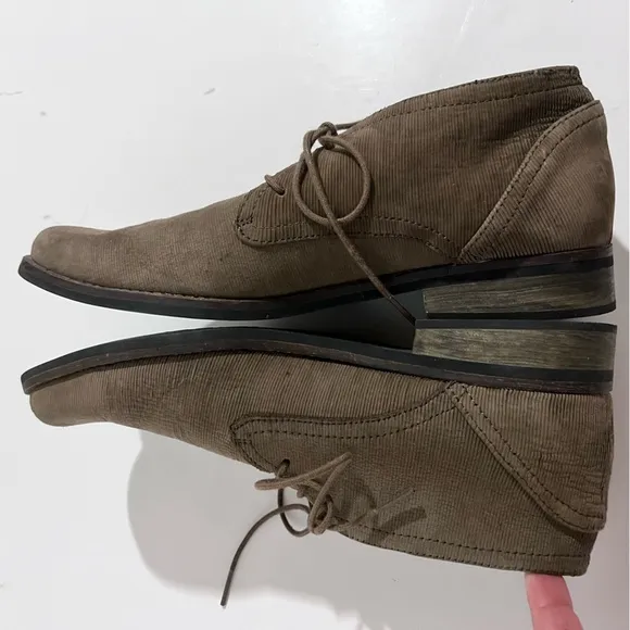 Mark Nason Taupe Leather Lace Up Chukka Boots Men's 7