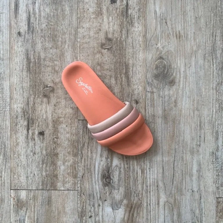 New in box! Women's Low Key Slide Sandal in Pink Multi Leather by SEYCHELLES, Sz 10! Retails $110 