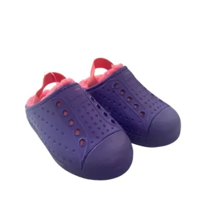 NIB Native Jefferson Cozy Ultra Violet and Dazzle Pink C6