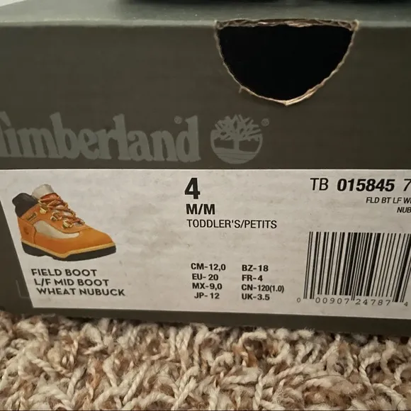 NIB Timberland Field Boot L/F Mid Boot Wheat Nubuck Size 4 Toddler