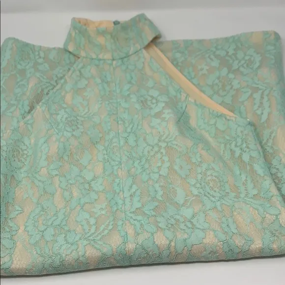 Revolve Elliatt dress Revolve cocktail Lace Halter cocktail dress teal XS