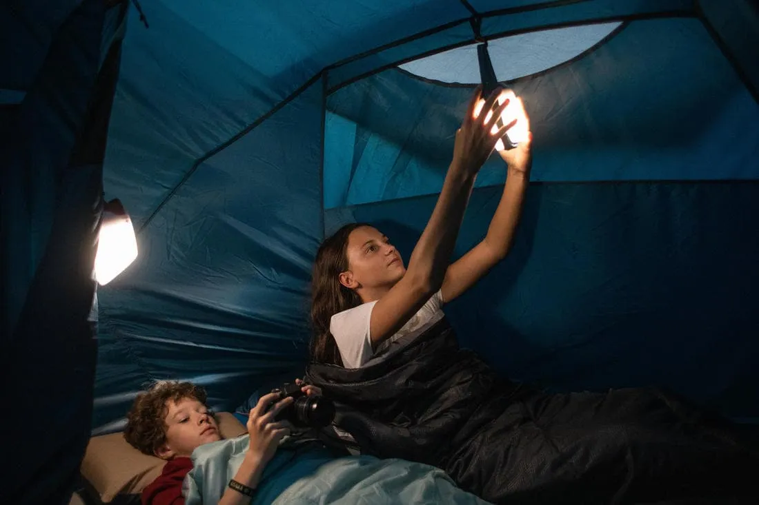 Tente à arceaux de camping - Arpenaz 4.2 - 4 Personnes - 2 Chambres