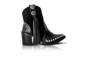Tyro Black