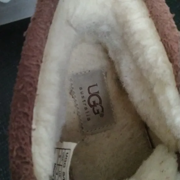 UGG WATERPROOF BOOTIES