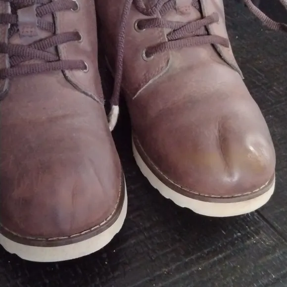UGG WATERPROOF BOOTIES
