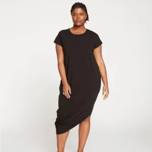 Universal Standard Geneva Dress in Black